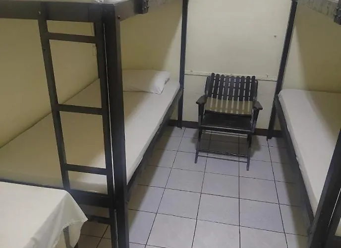 Pura Vida En Hostal Liberia