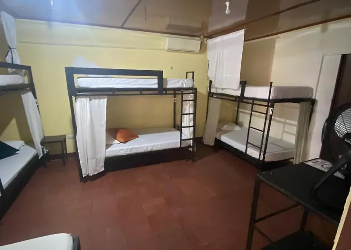 Hostal Pura Vida En
